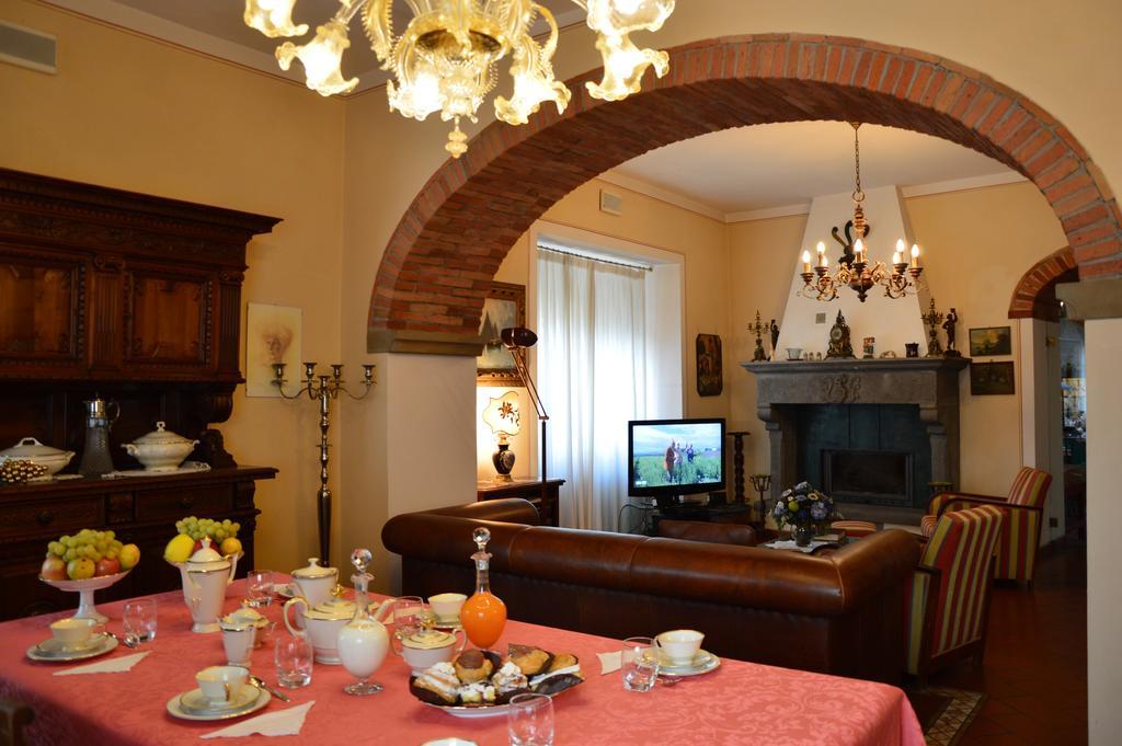 B&B Il Castello 카스티글리온 피보치 외부 사진